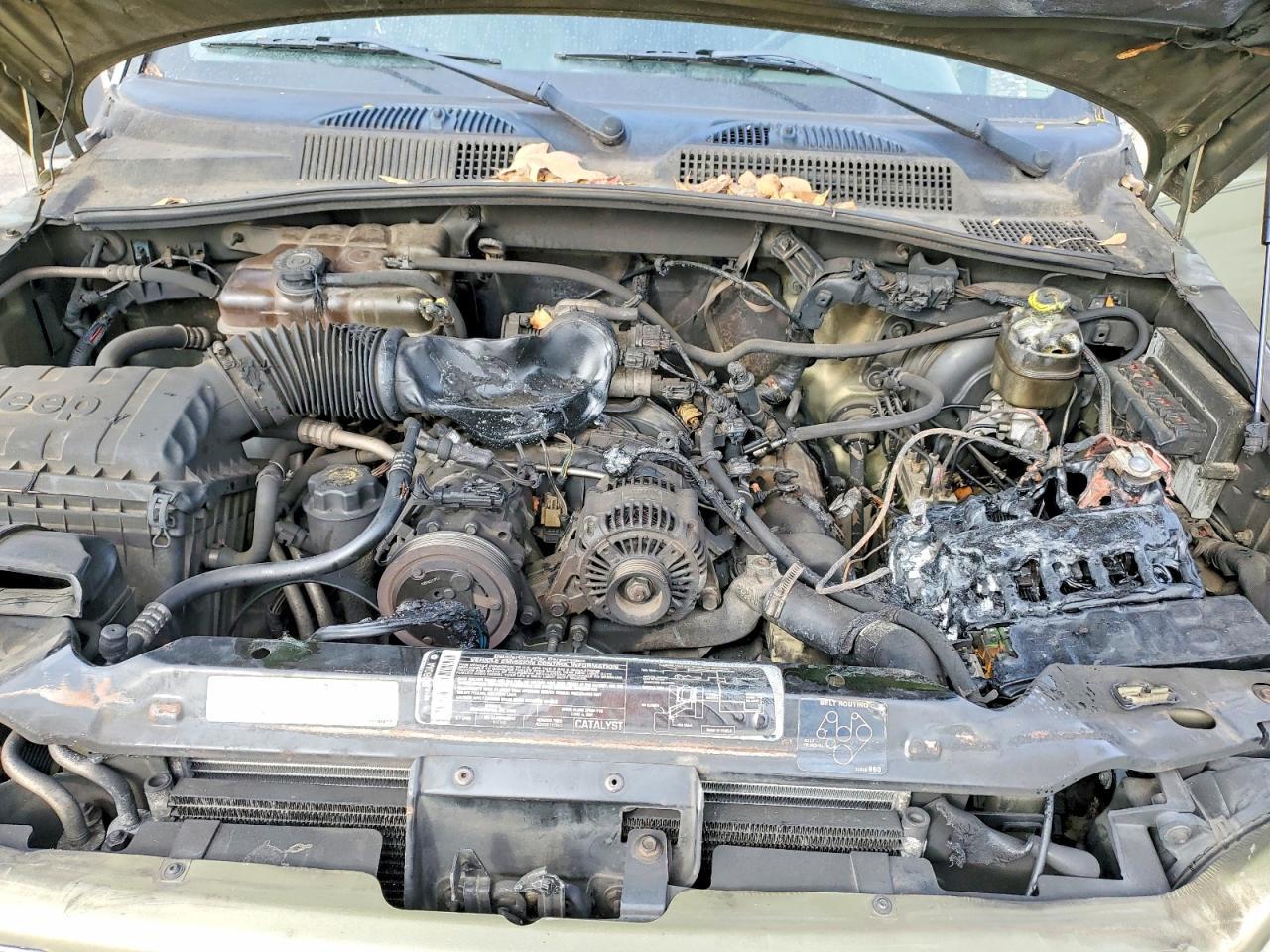 2004 JEEP Liberty