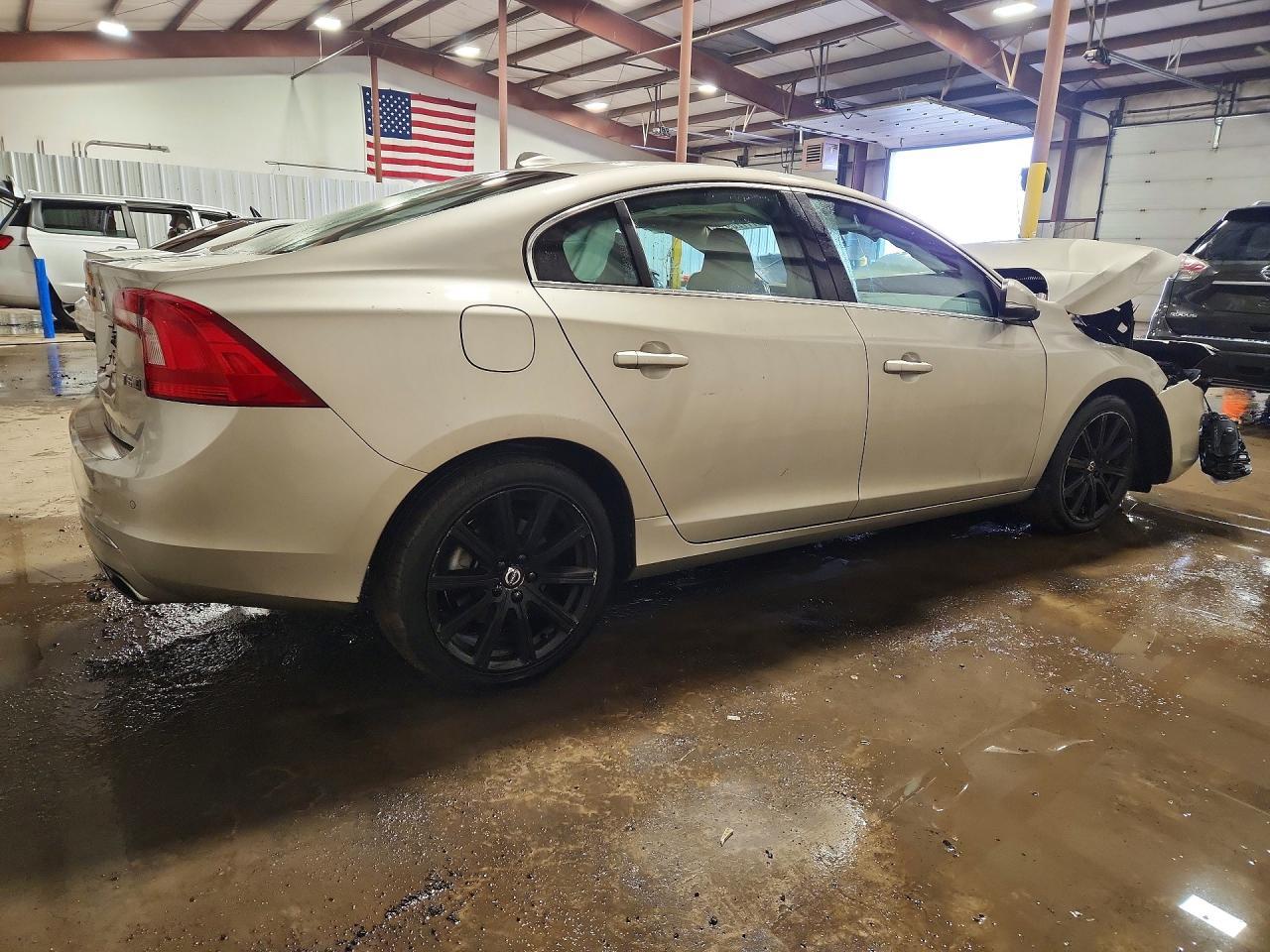 2018 VOLVO S60