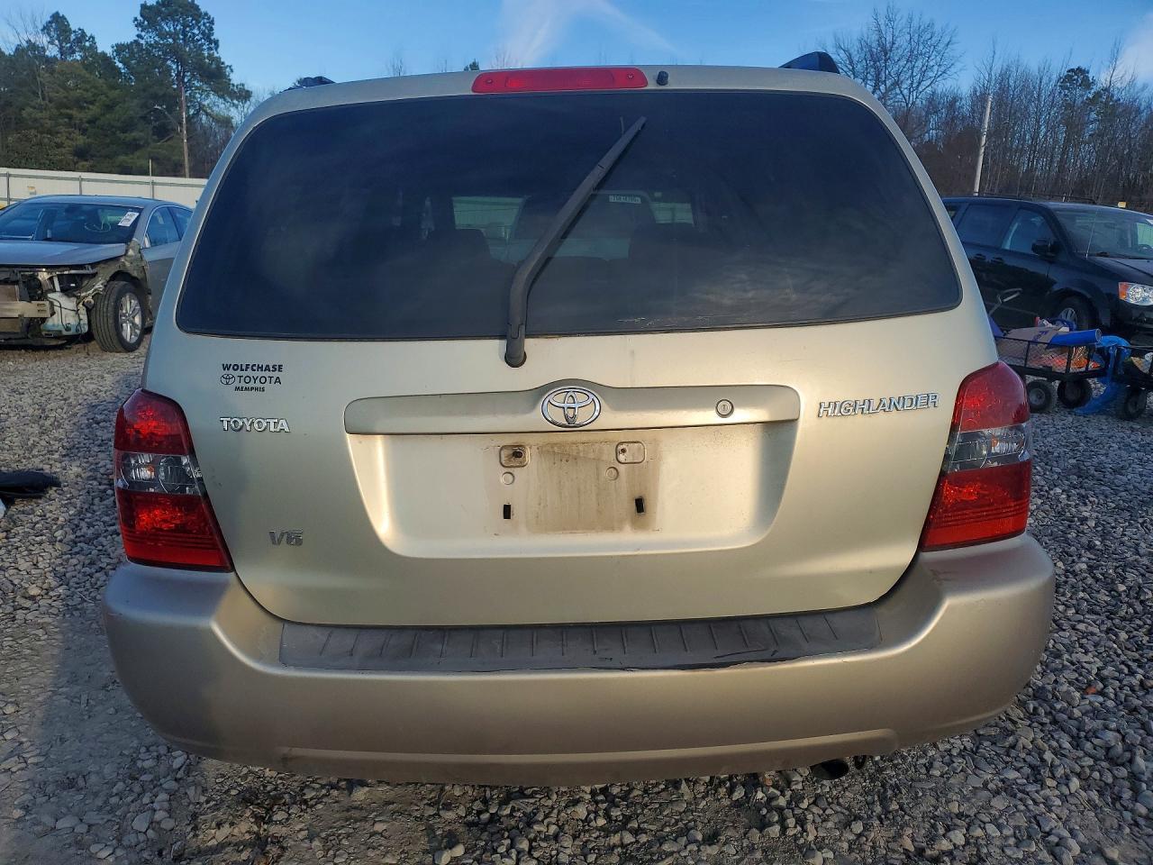 2005 TOYOTA HIGHLANDER