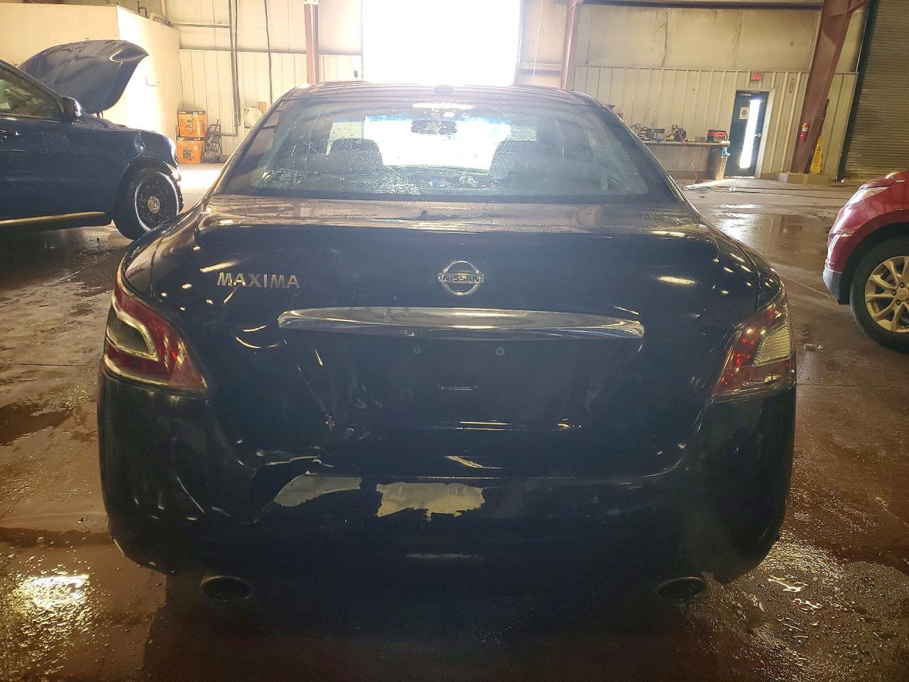 2014 NISSAN Maxima