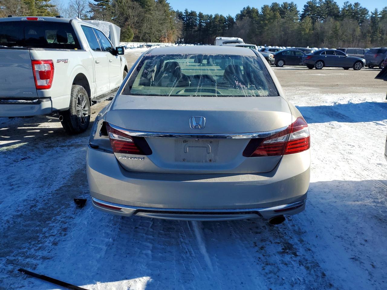 2017 HONDA ACCORD