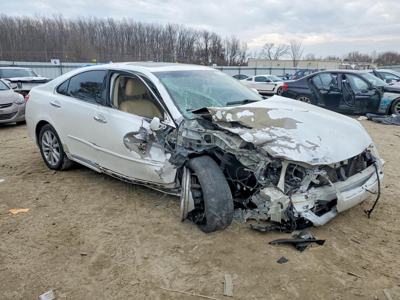 2011 LEXUS ES 350