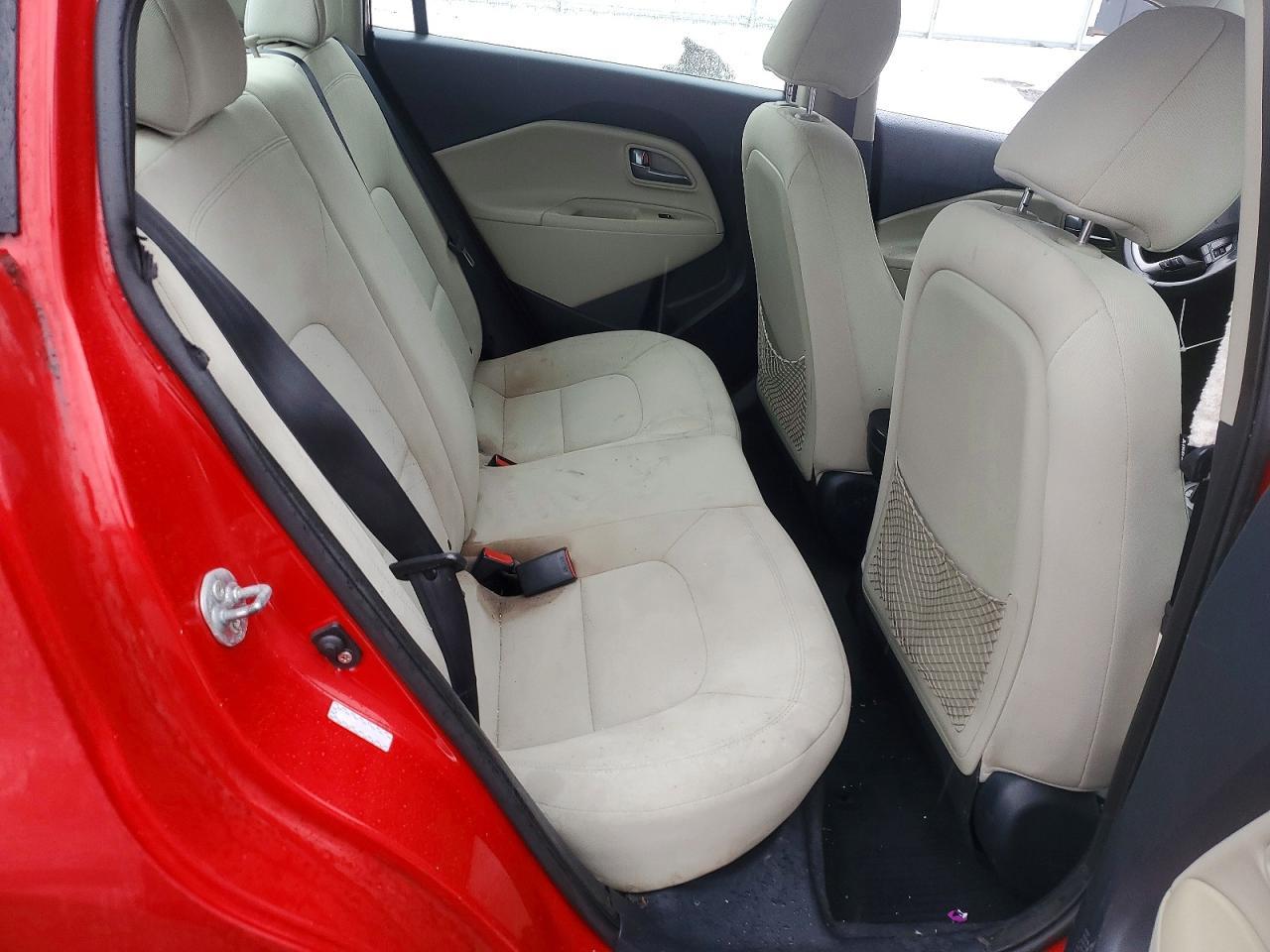 2013 KIA RIO