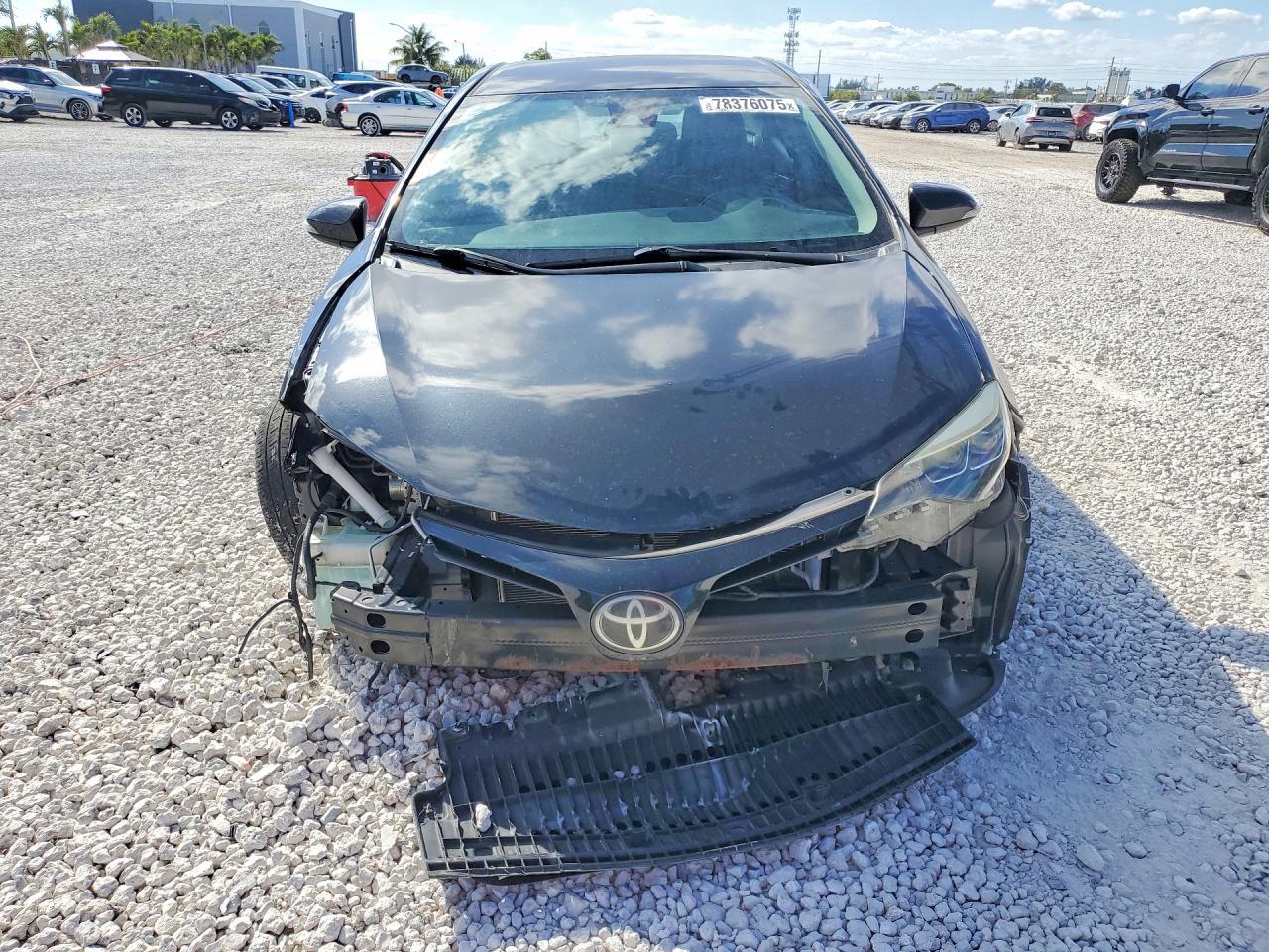 2018 TOYOTA COROLLA