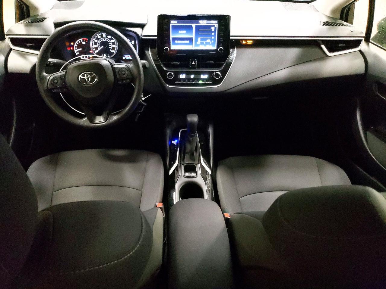 2022 TOYOTA COROLLA