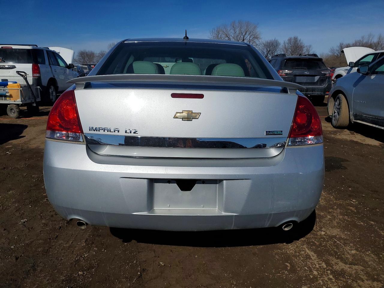 2011 CHEVROLET IMPALA
