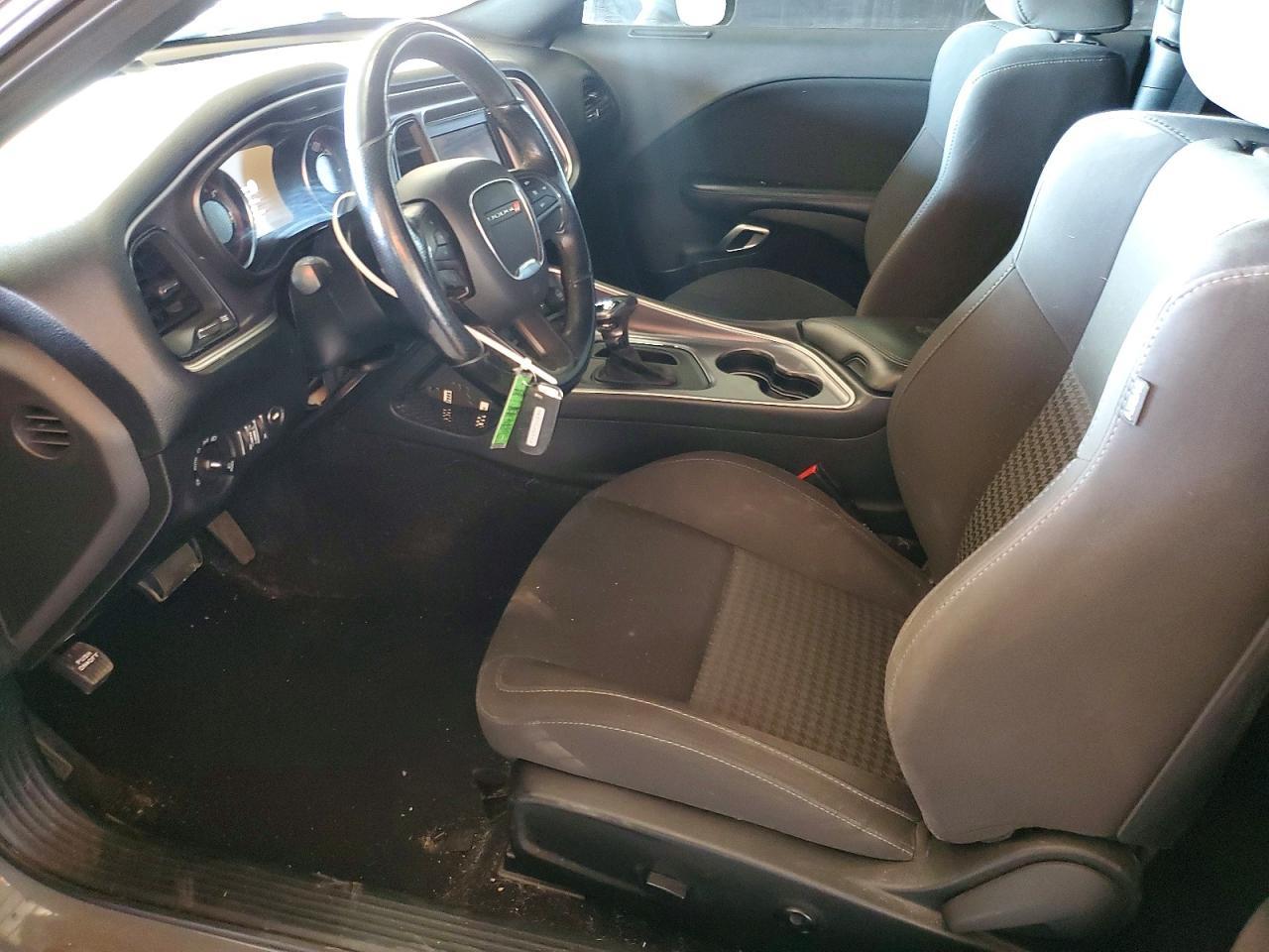 2019 DODGE Challenger