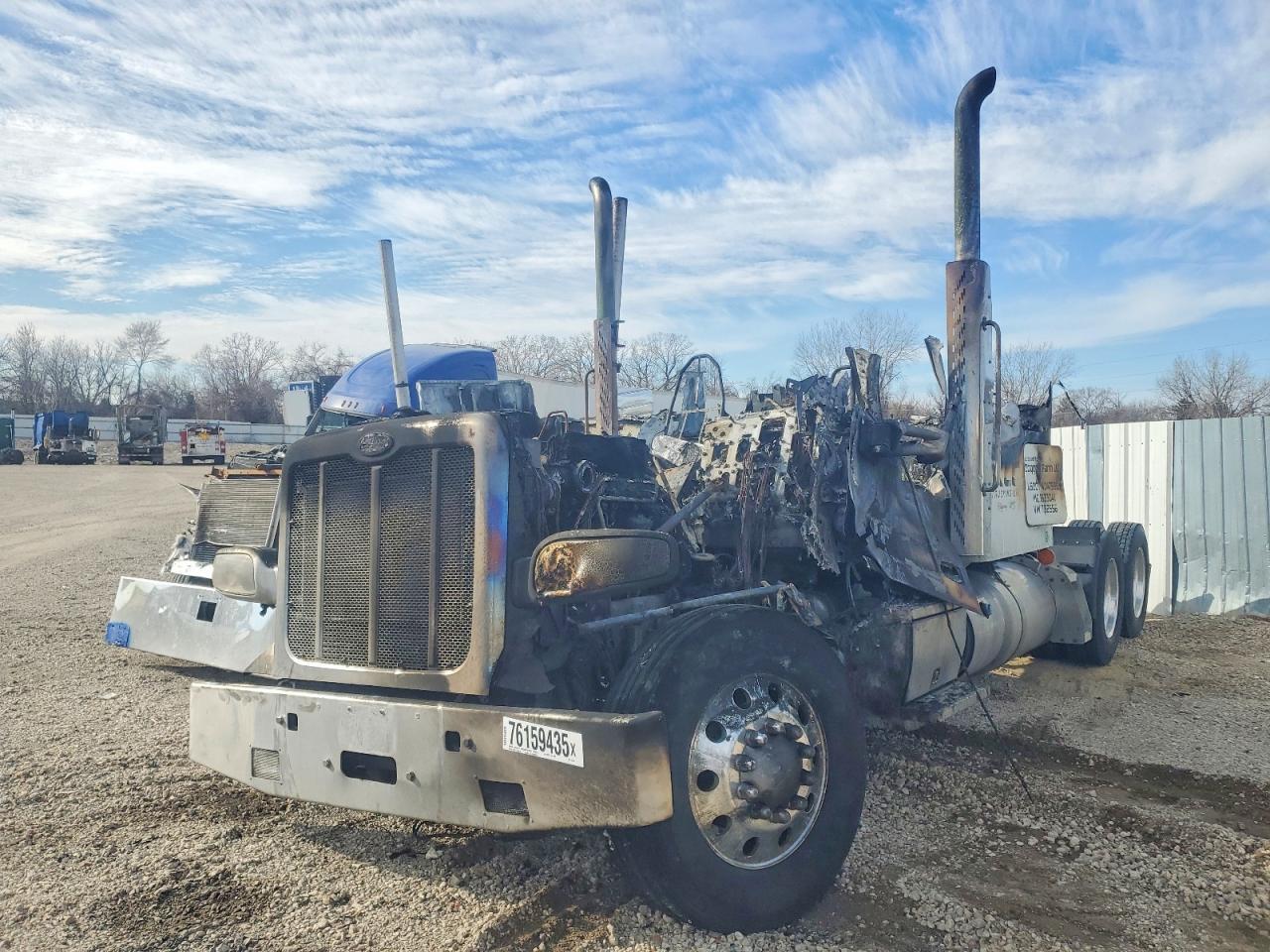 2020 PETERBILT 567