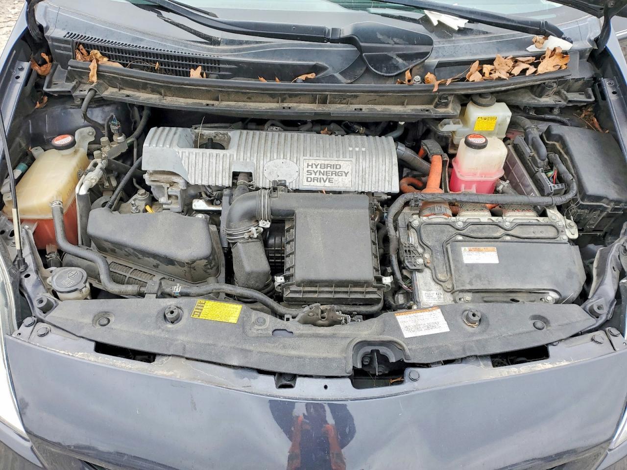 2015 TOYOTA PRIUS