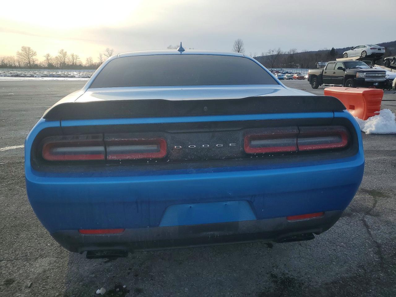 2015 DODGE Challenger