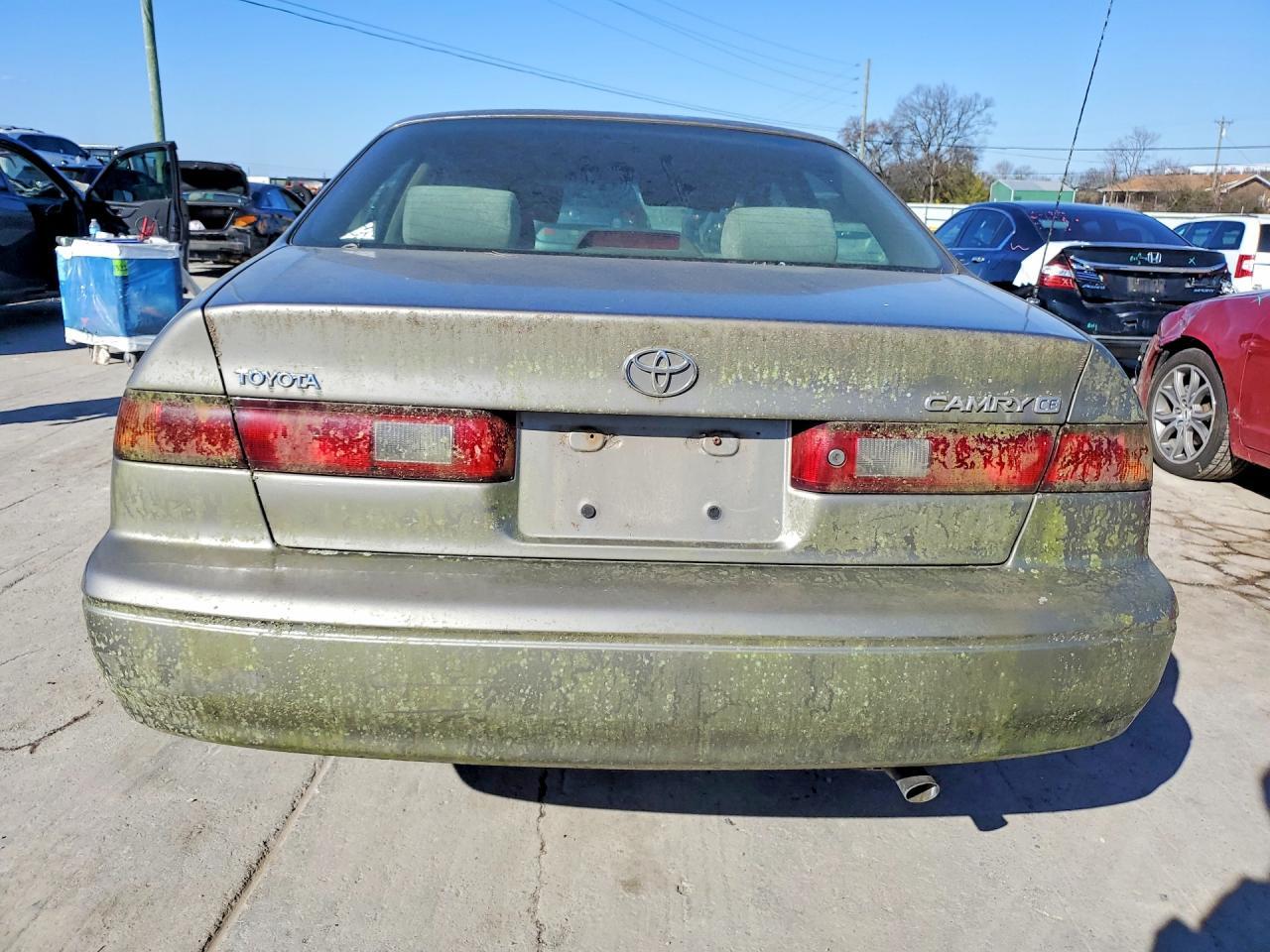 1998 TOYOTA CAMRY