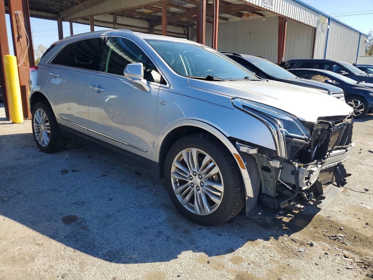 2019 CADILLAC XT5