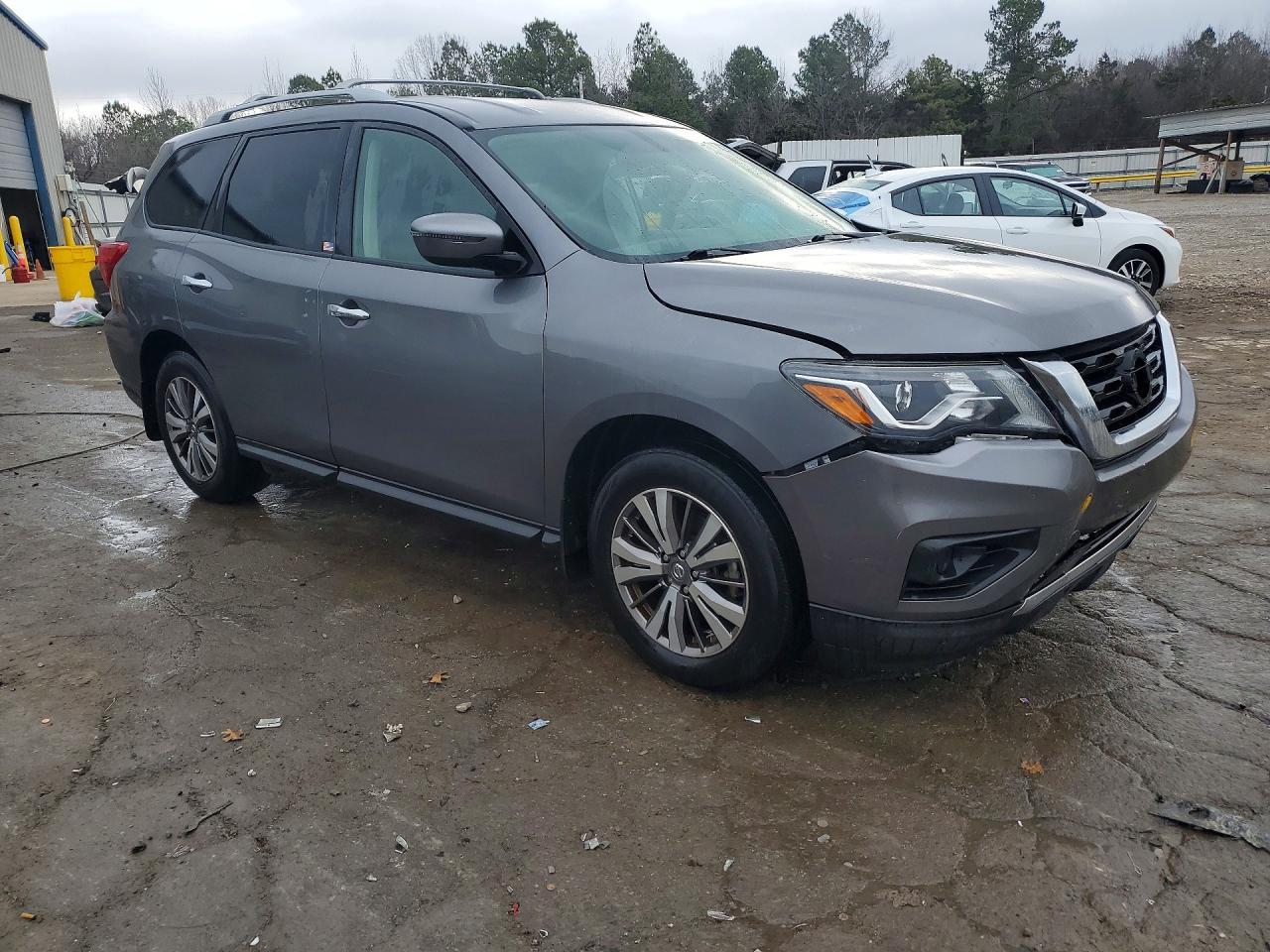 2019 NISSAN PATHFINDER