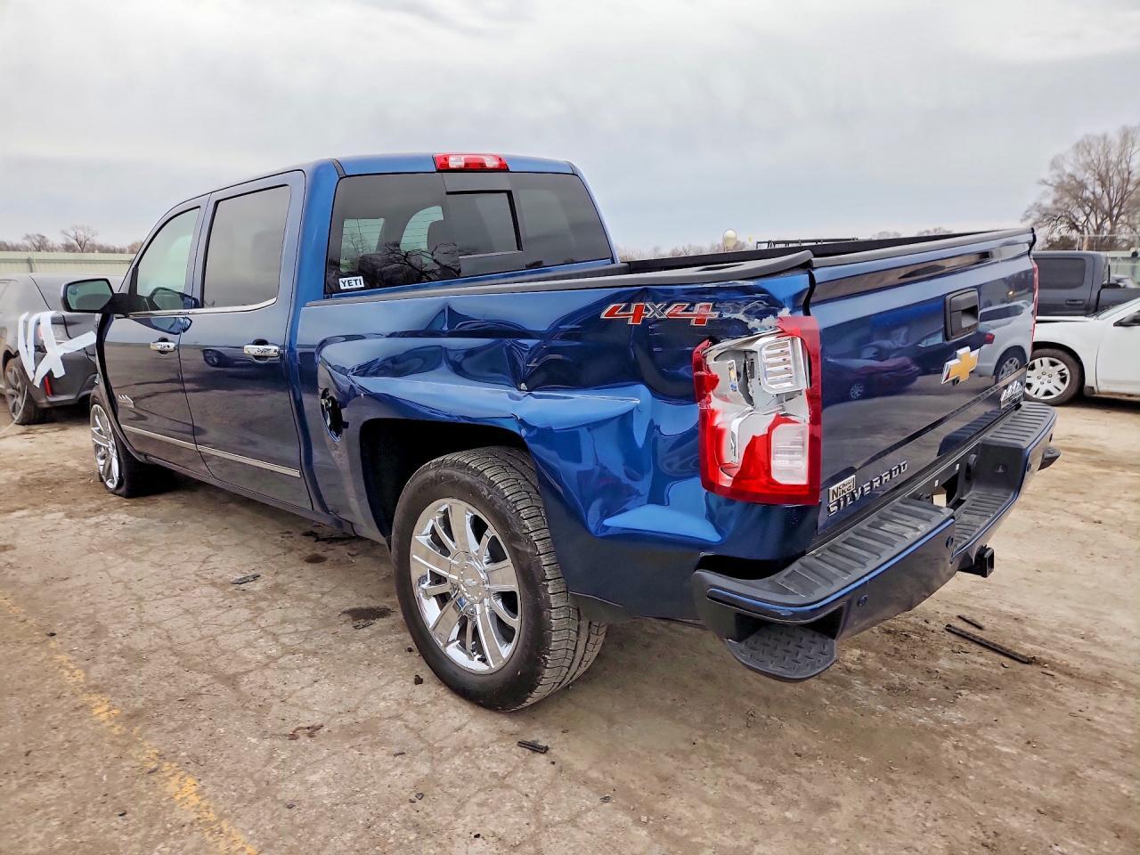2017 CHEVROLET Silverado