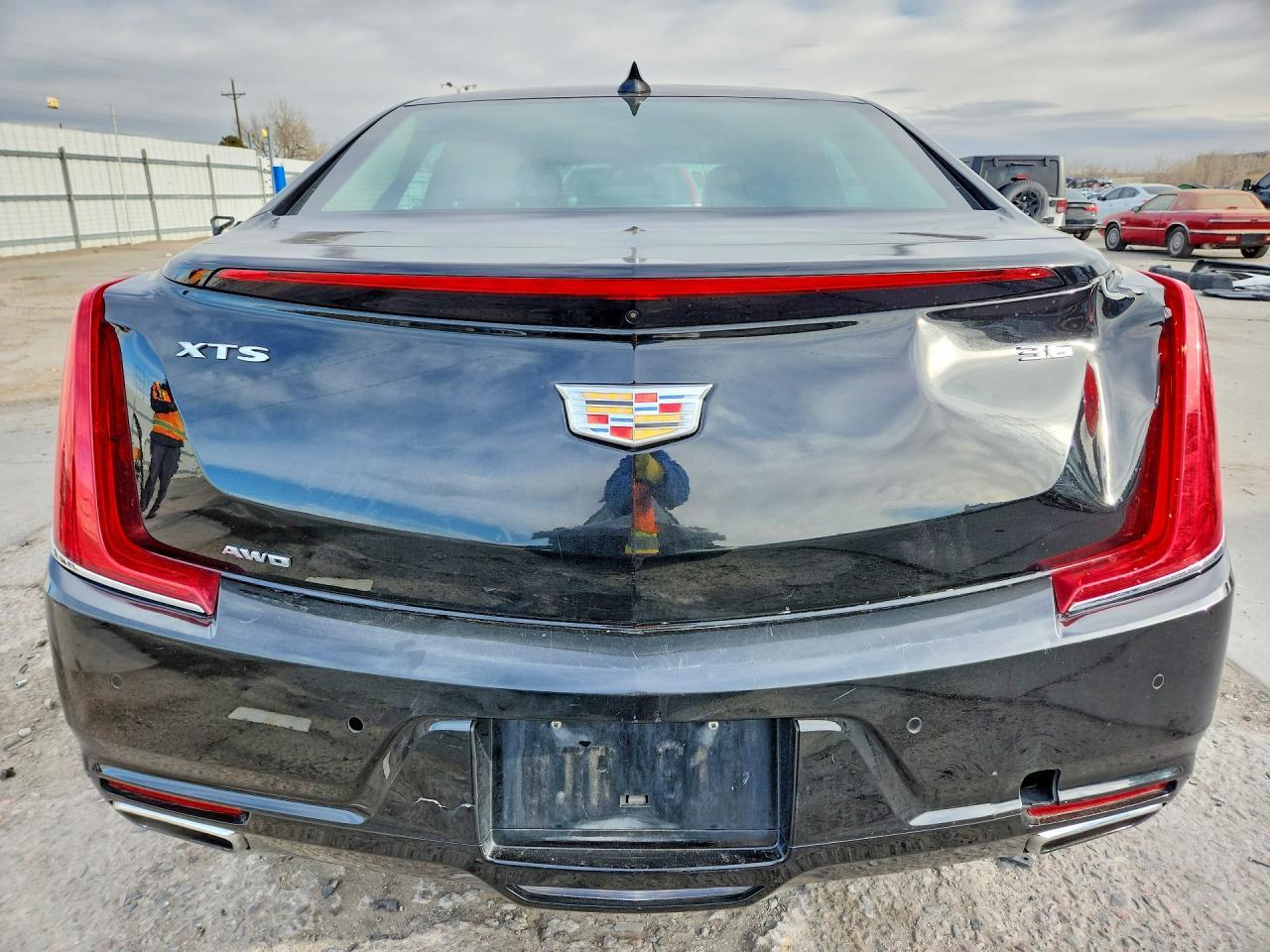 2018 CADILLAC XTS