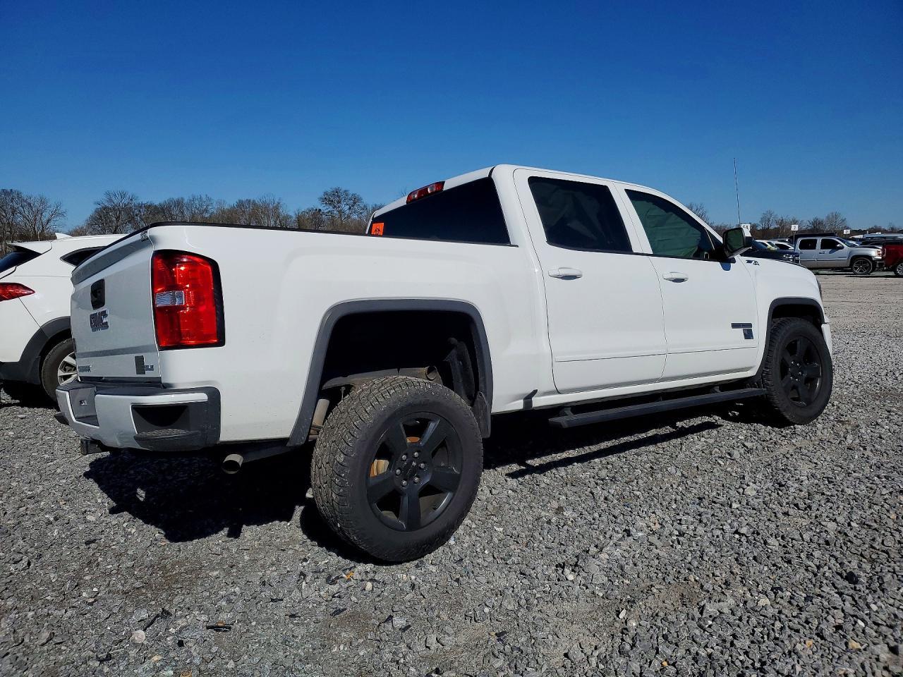 2017 GMC Sierra