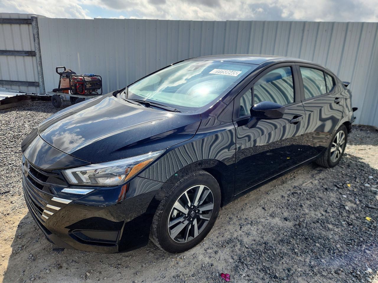 2025 NISSAN VERSA