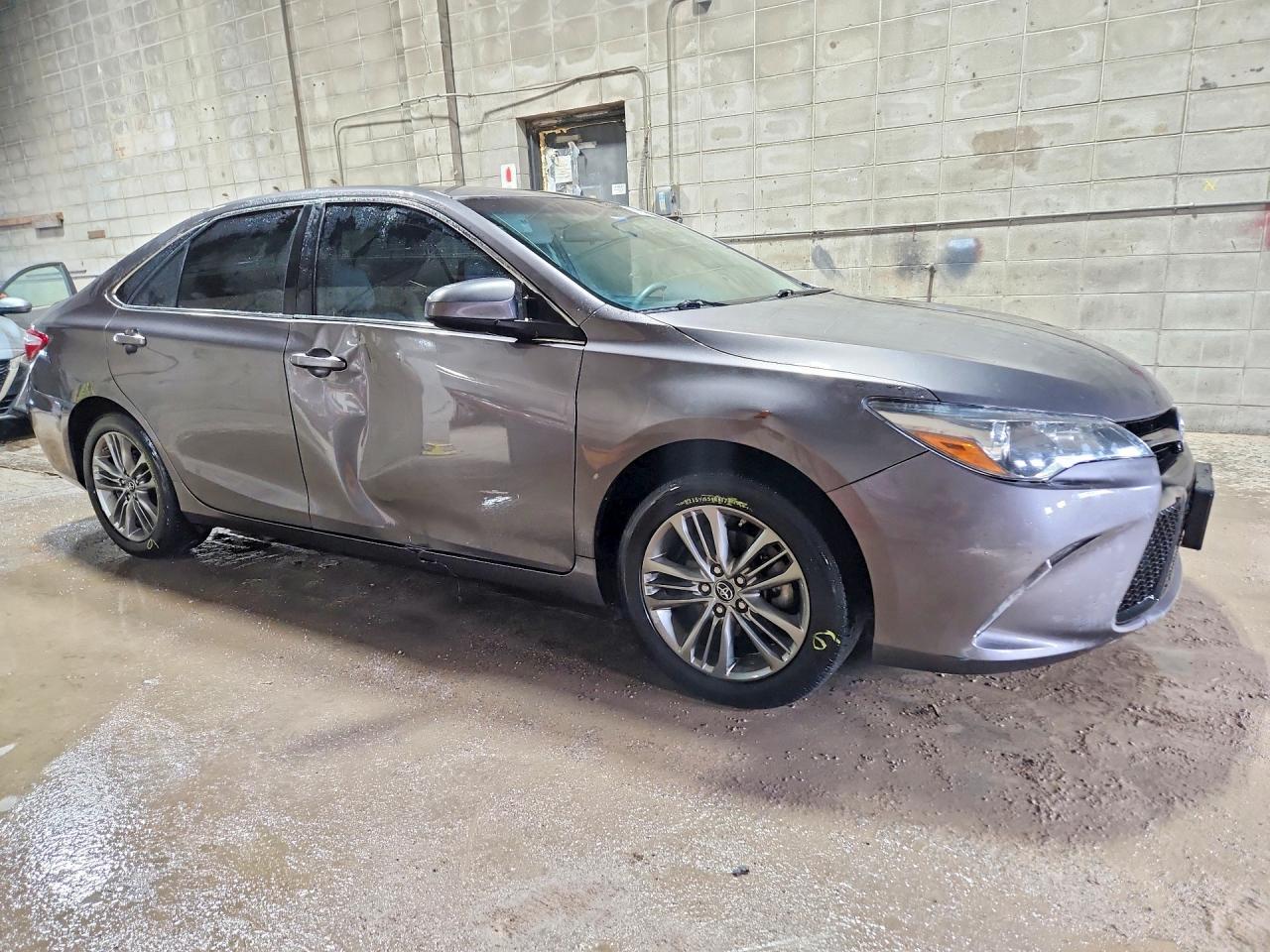 2017 TOYOTA CAMRY