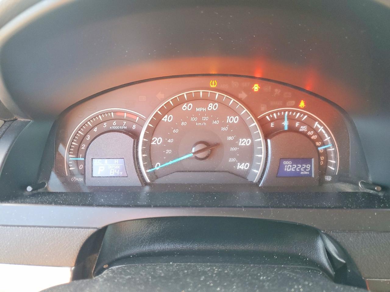 2014 TOYOTA CAMRY