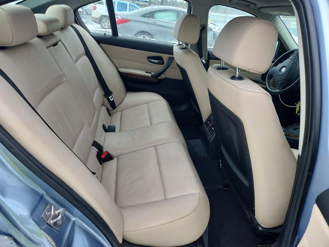 2011 BMW 3 SERIES