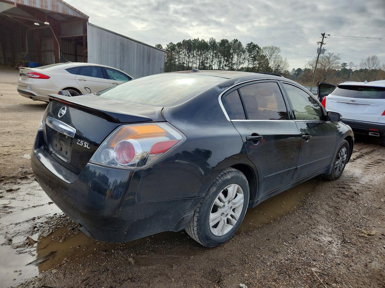 2011 NISSAN ALTIMA