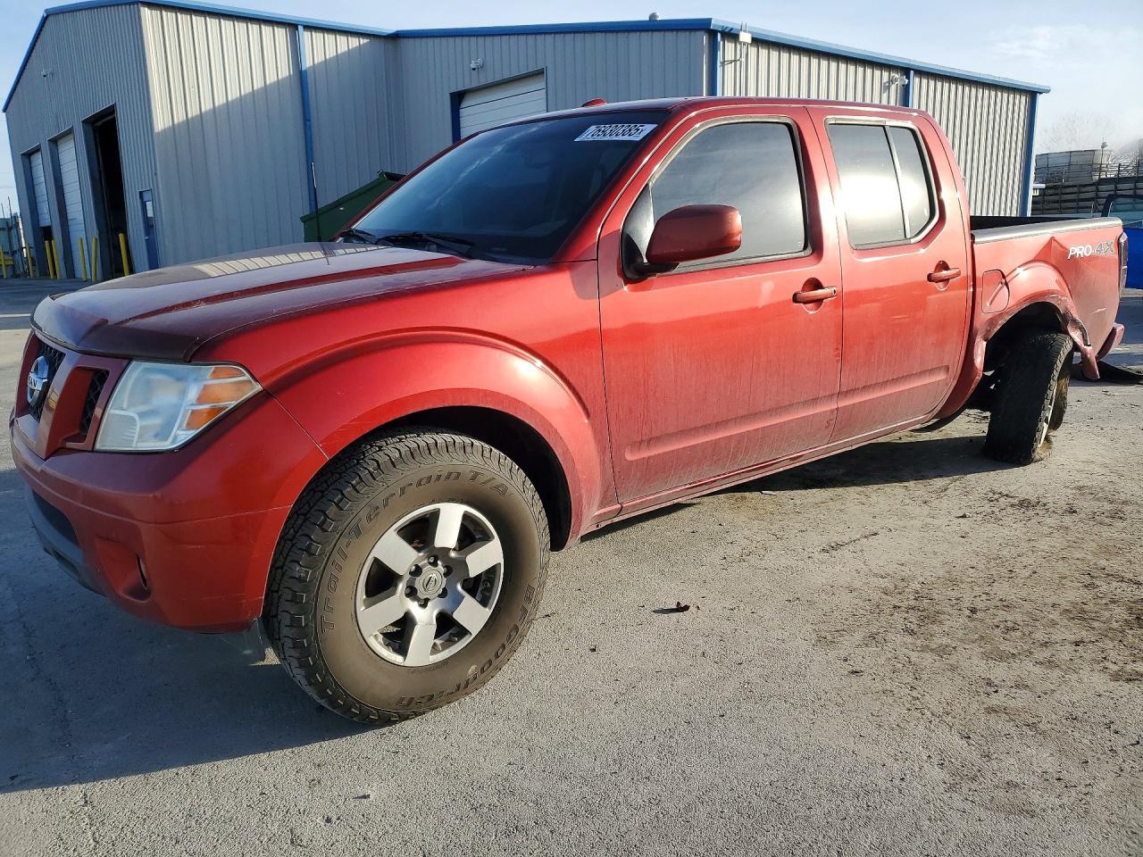 2012 NISSAN Frontier