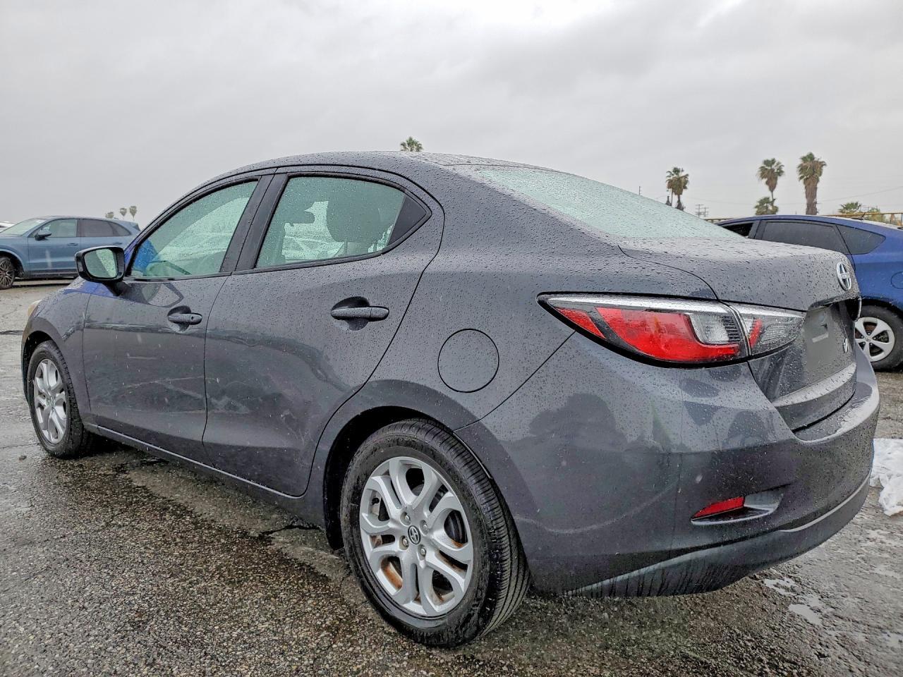 2016 TOYOTA SCION
