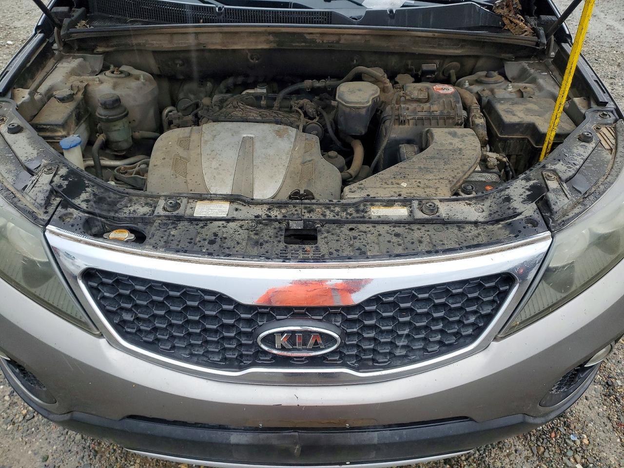 2011 KIA SORENTO