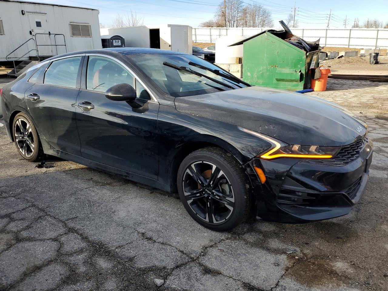 2022 KIA K5
