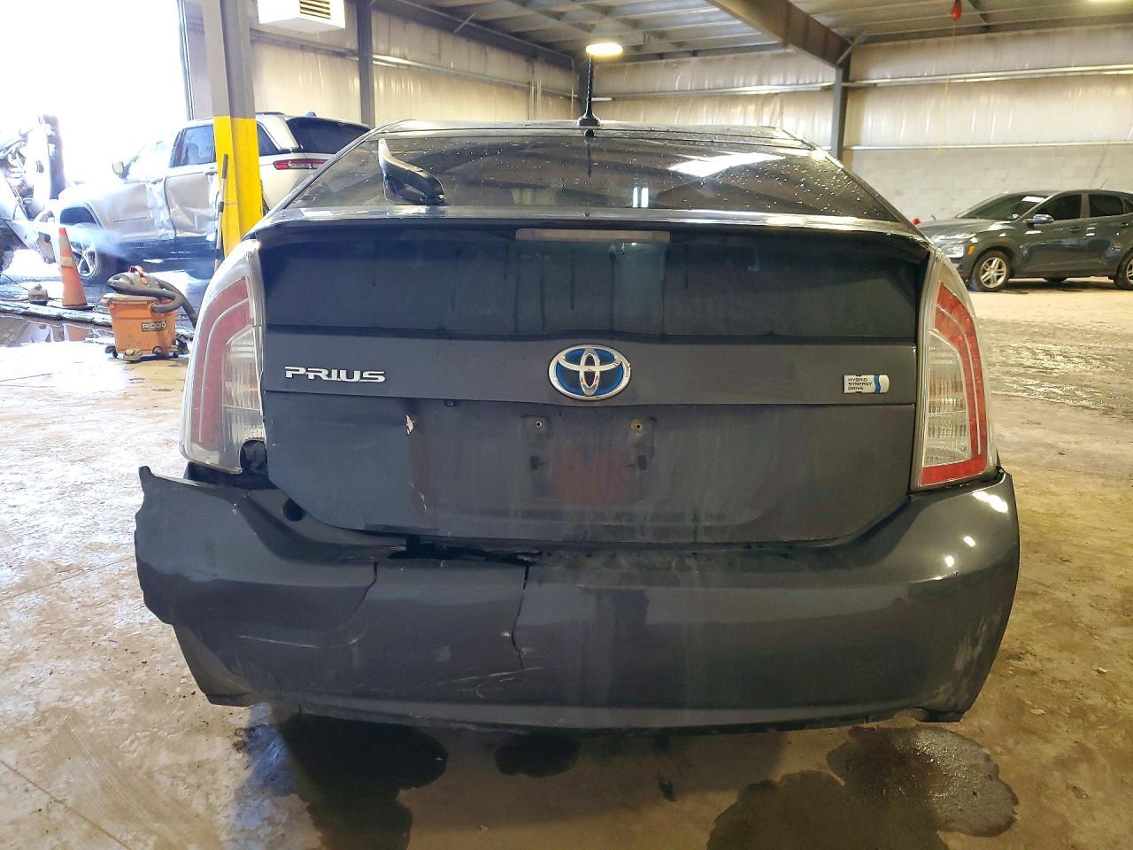 2012 TOYOTA PRIUS