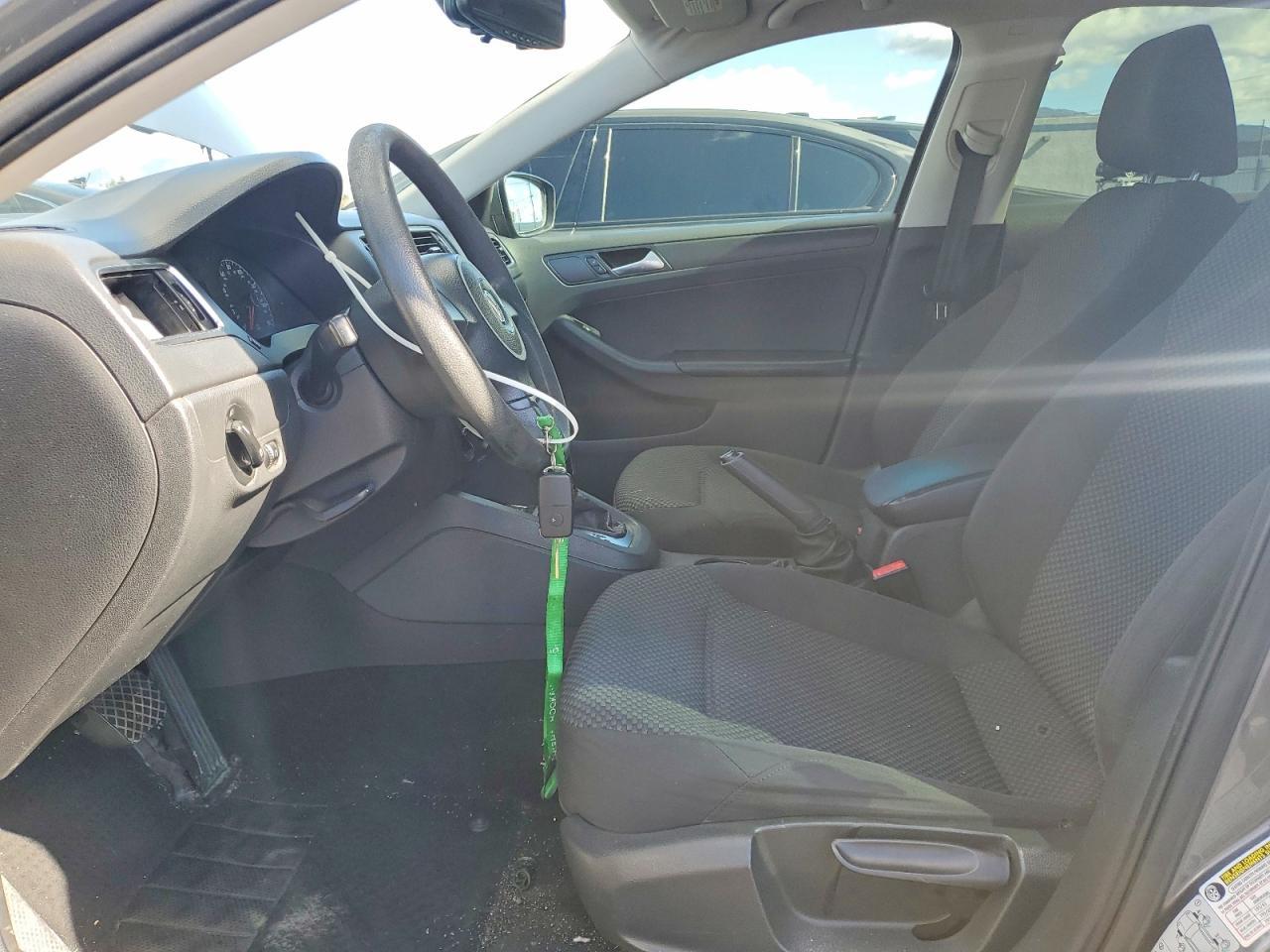 2014 VOLKSWAGEN JETTA