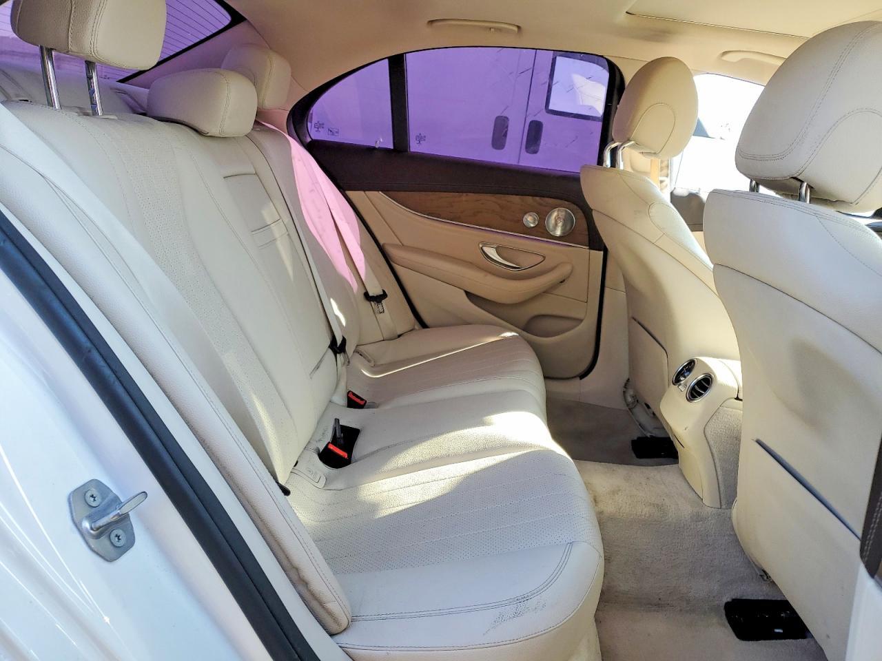 2017 MERCEDES-BENZ E-Class