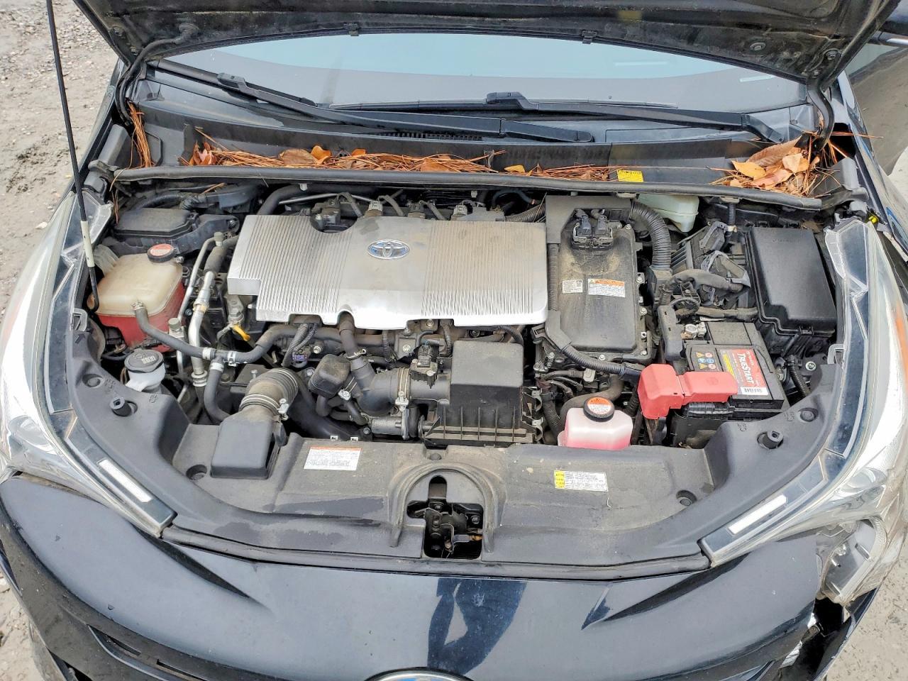 2016 TOYOTA PRIUS