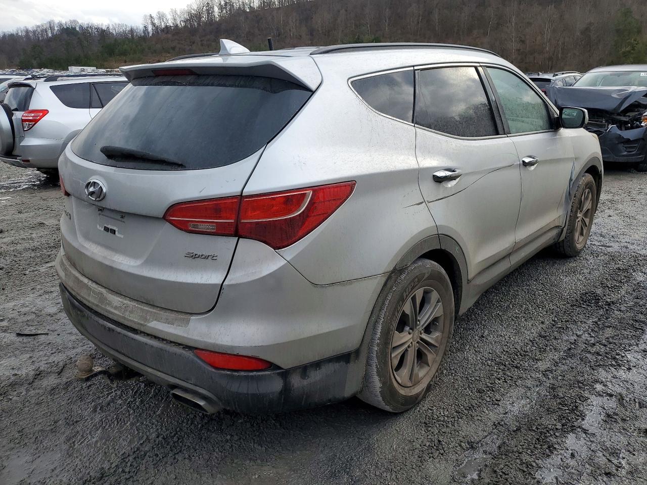 2016 HYUNDAI SANTA FE