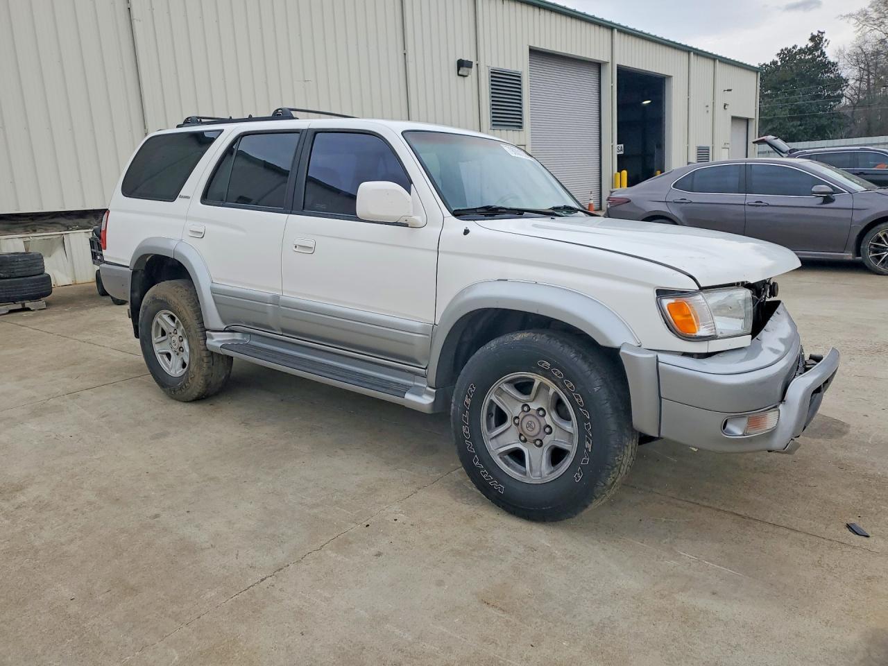 2000 TOYOTA 4Runner