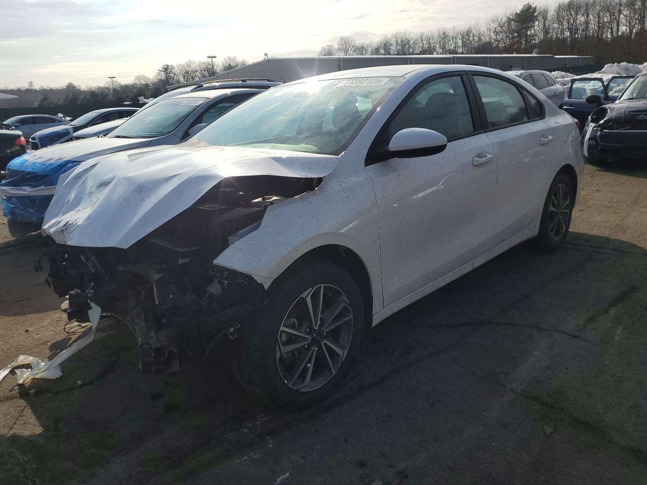 2023 KIA FORTE