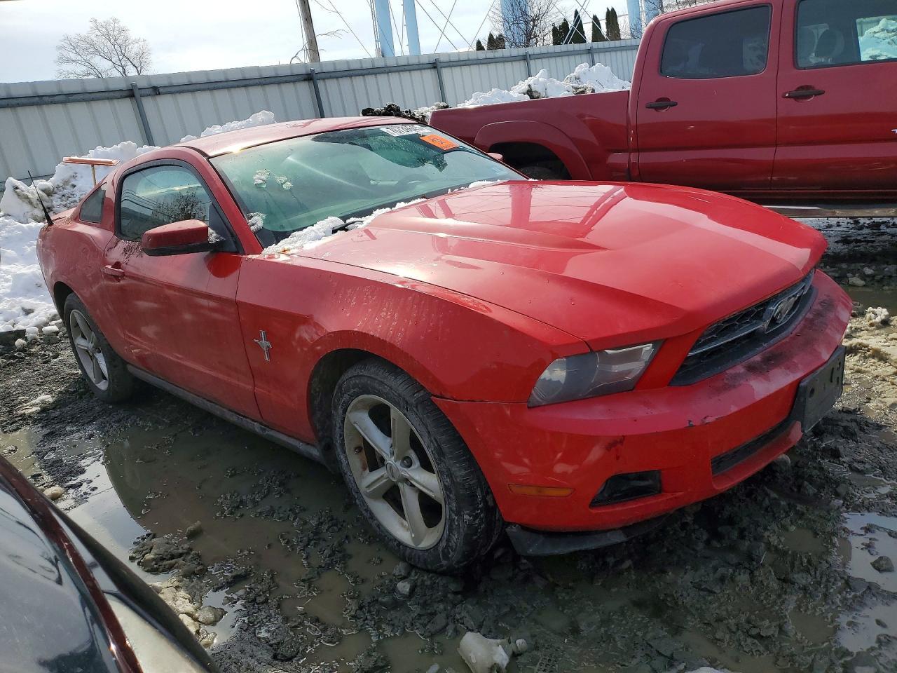 2010 FORD MUSTANG