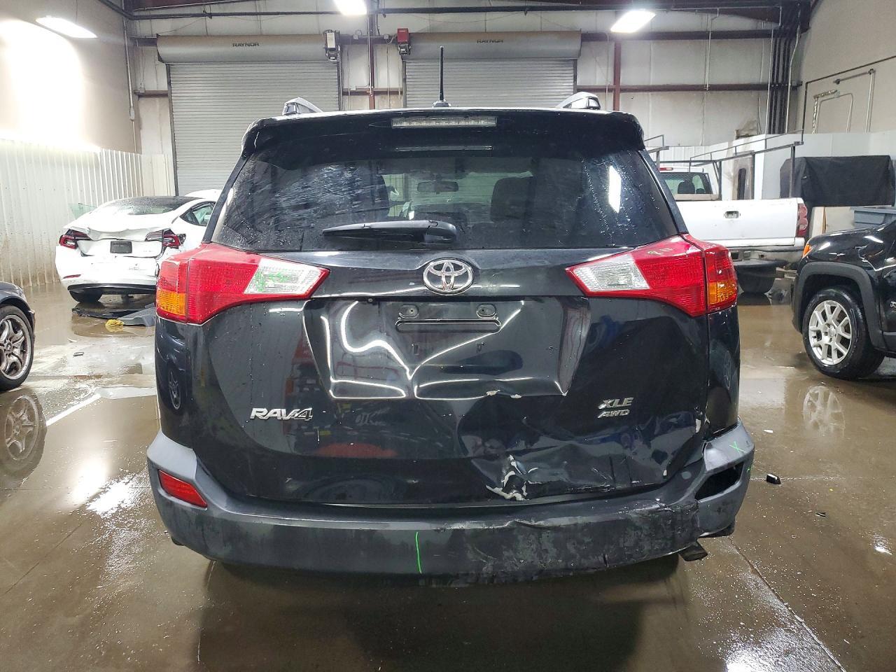 2015 TOYOTA RAV4