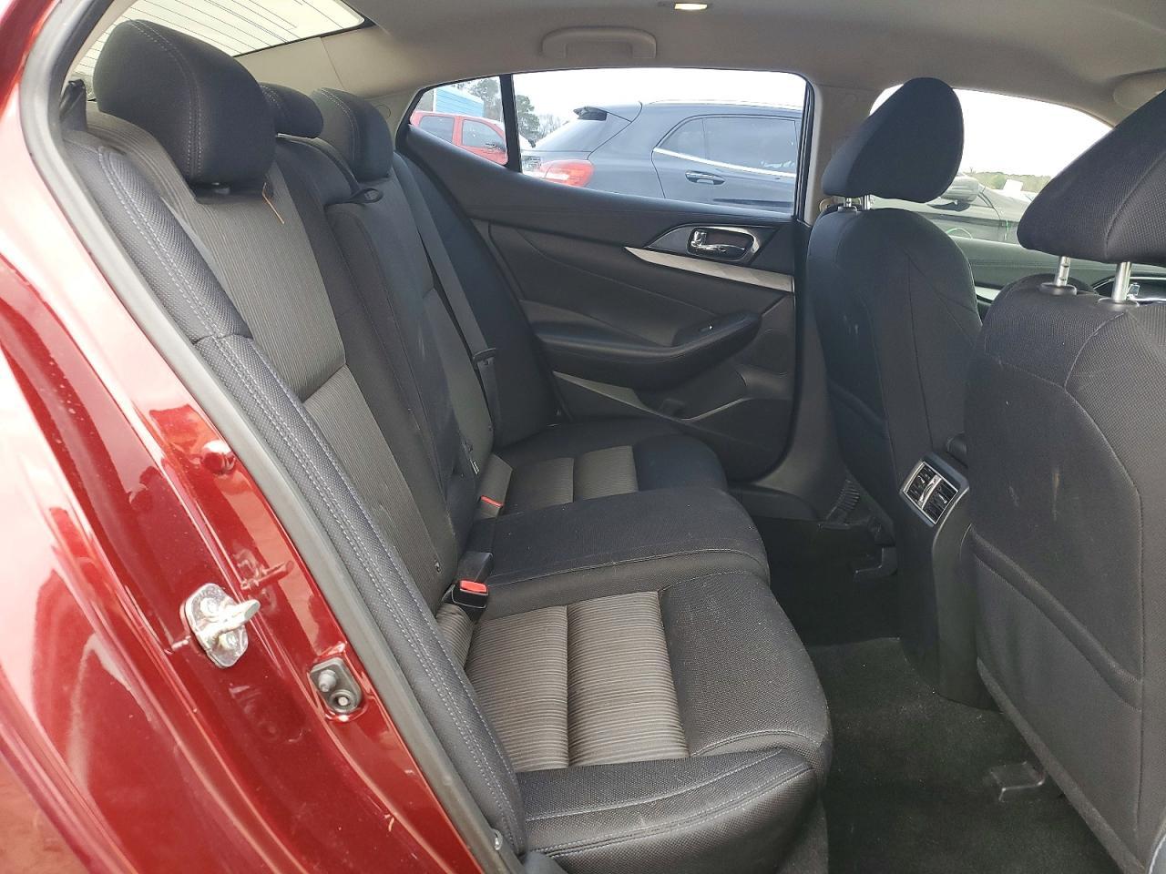 2016 NISSAN Maxima