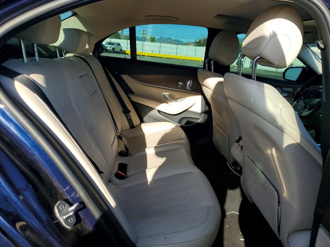 2017 MERCEDES-BENZ E-Class