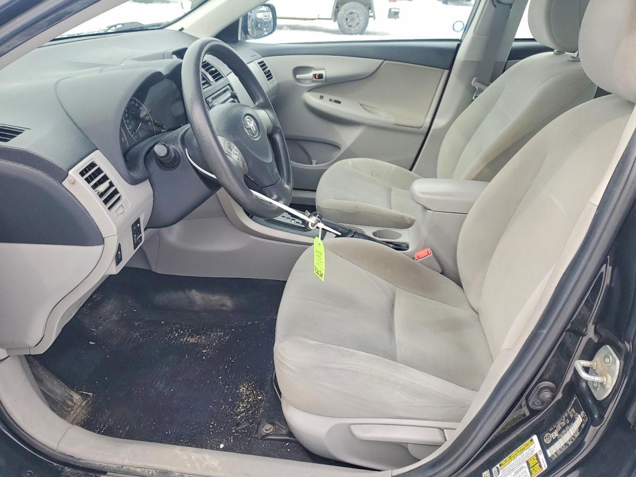 2013 TOYOTA COROLLA