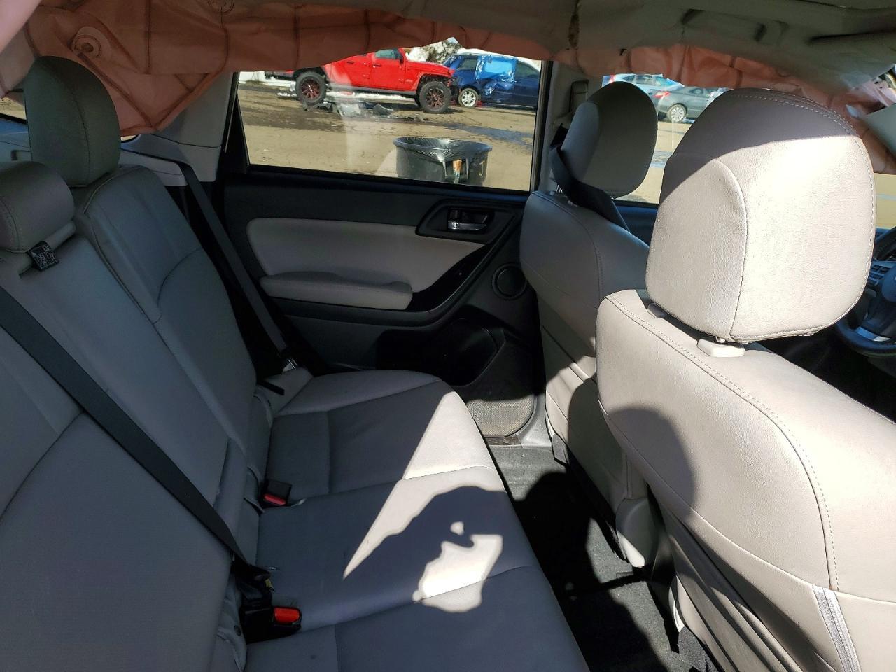 2015 SUBARU FORESTER