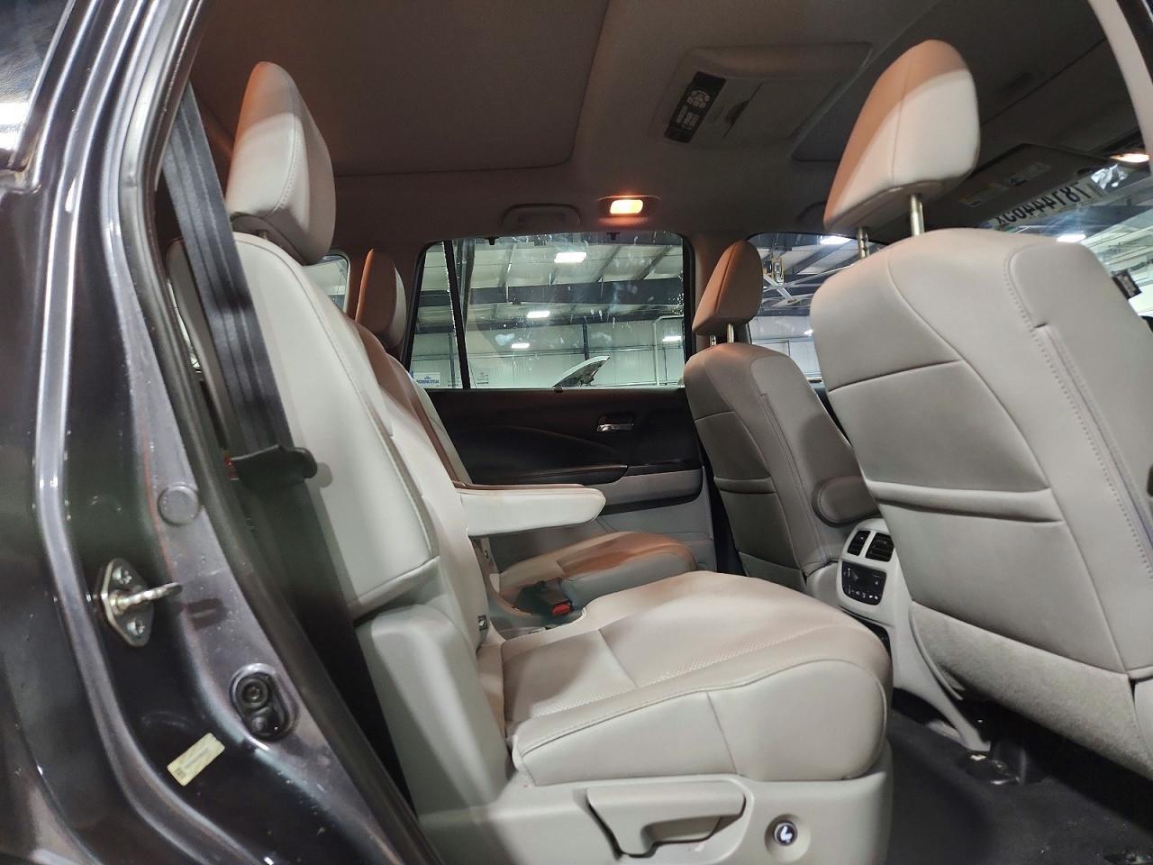2016 HONDA PILOT