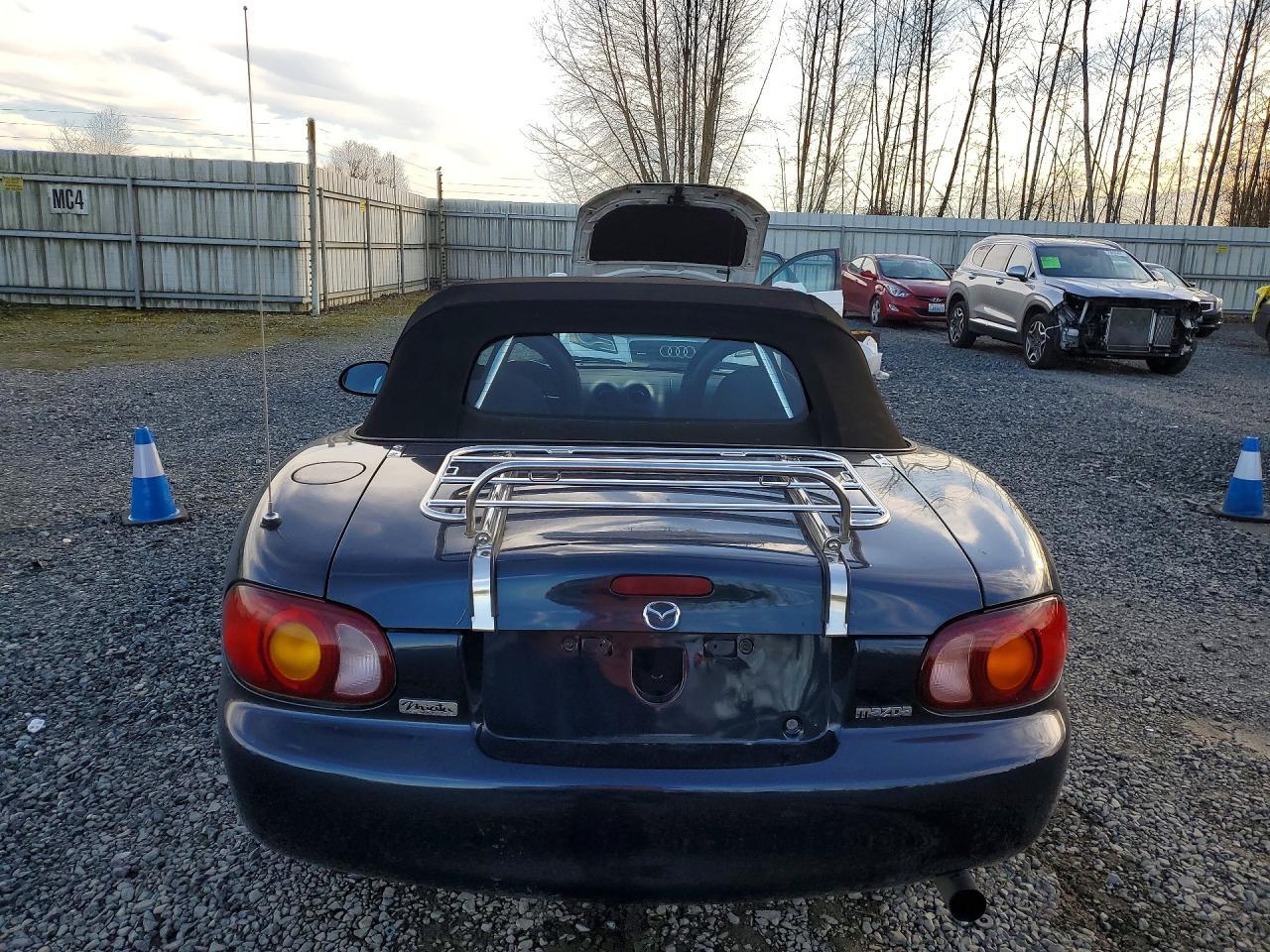 1999 MAZDA MX-5 Miata