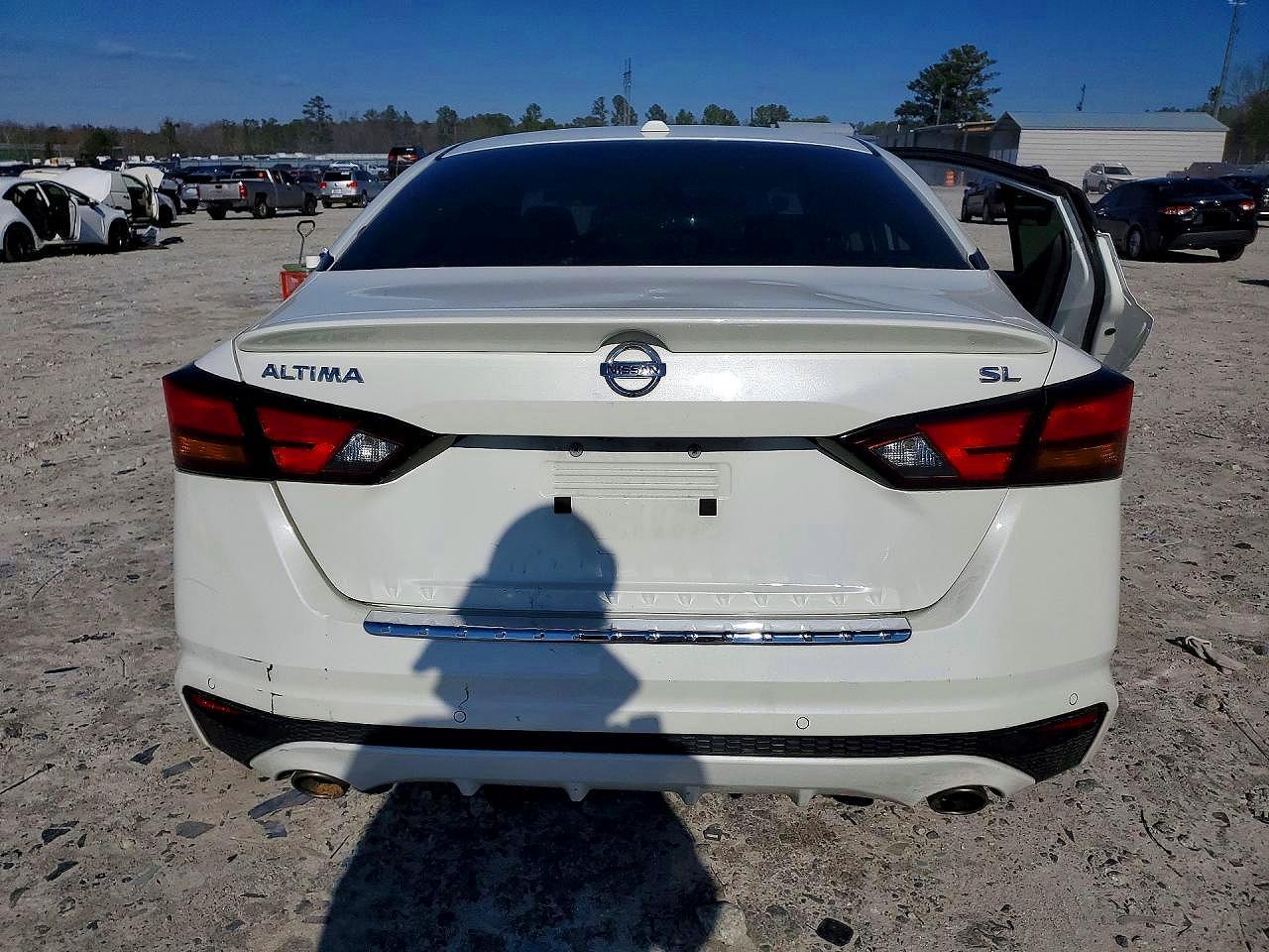 2022 NISSAN ALTIMA