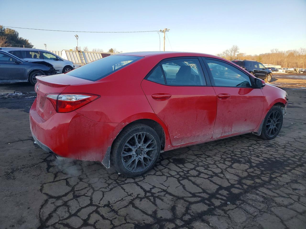 2016 TOYOTA COROLLA