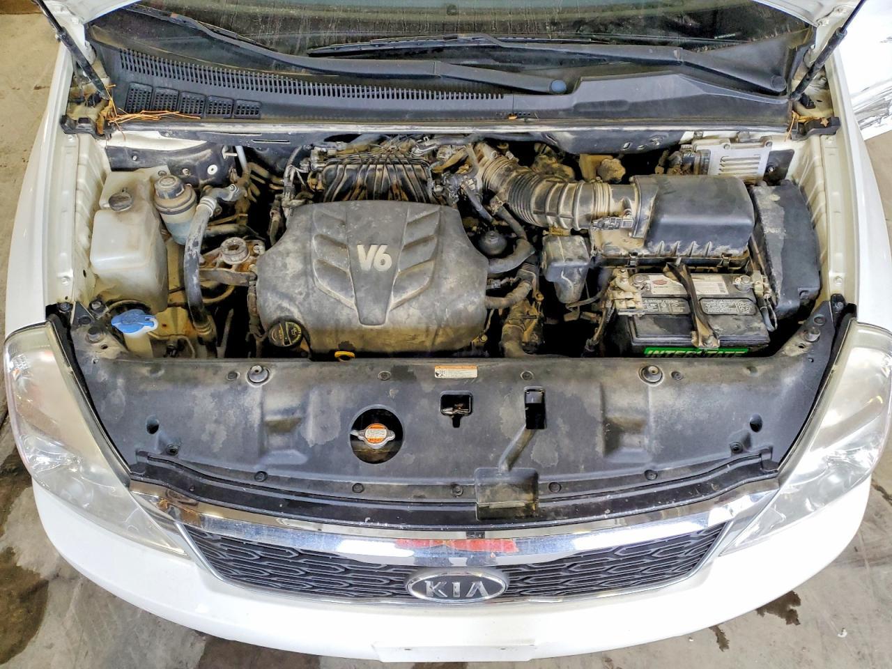 2012 KIA SEDONA