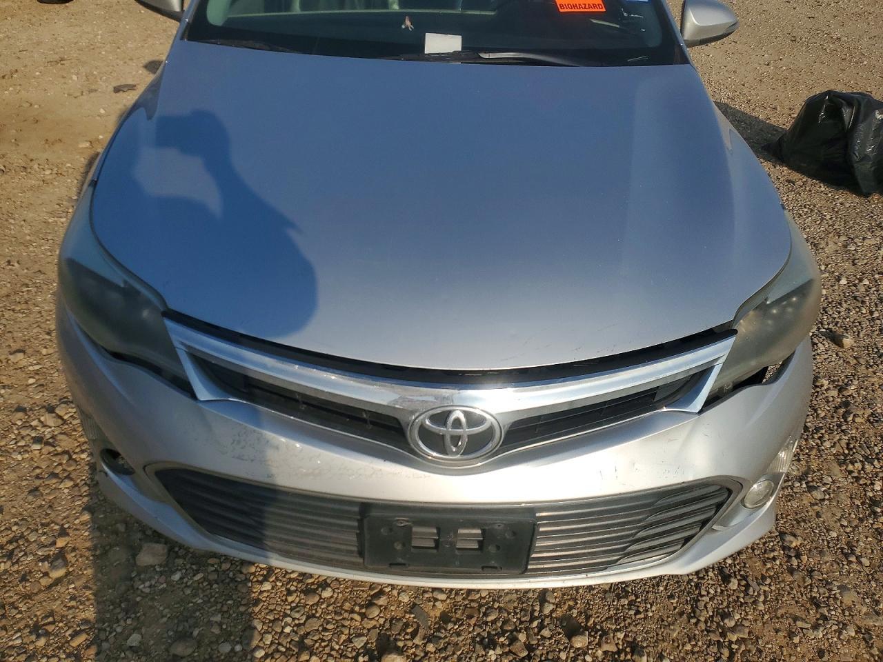2013 TOYOTA Avalon