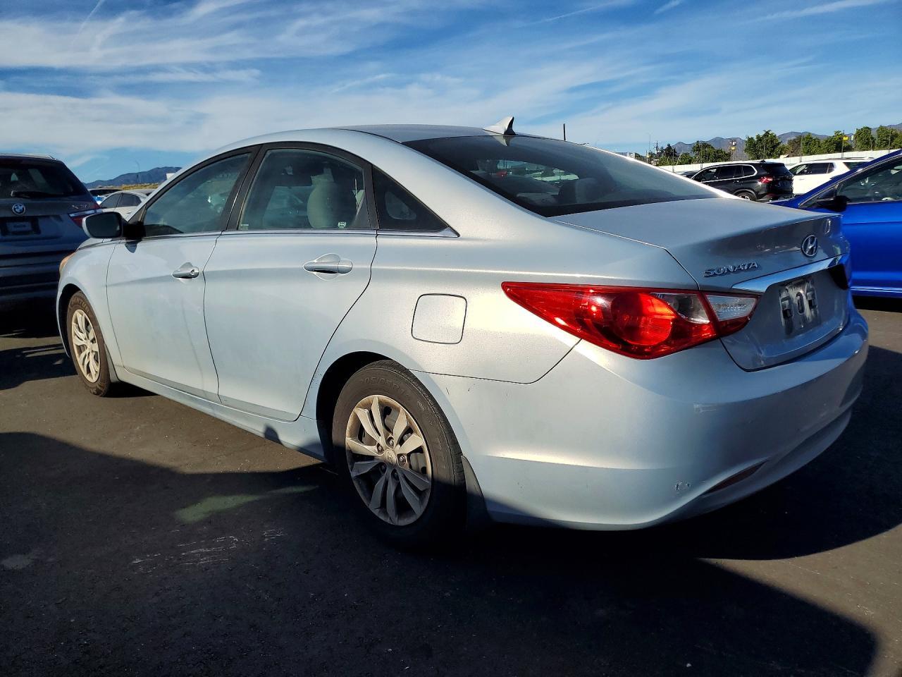 2011 HYUNDAI SONATA
