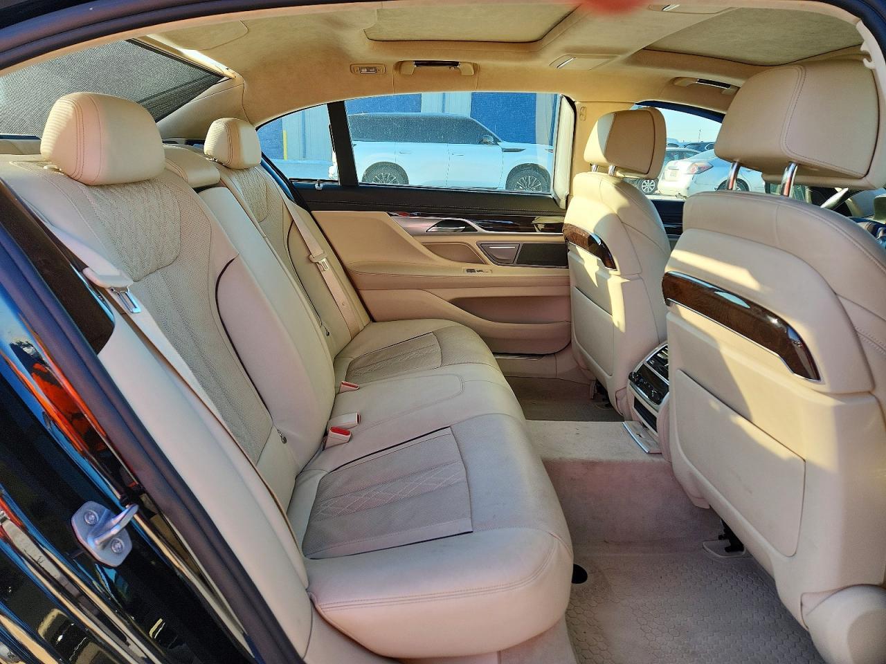 2016 BMW 7 series
